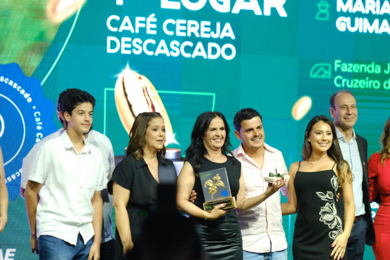 Mulheres no pódio, inovação e celebração marcam a Etapa Campeões by Expocacer 2025